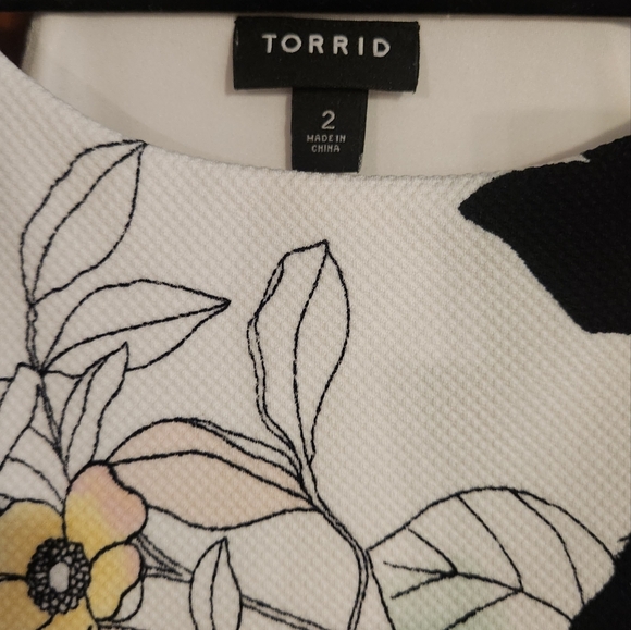 Torrid Textured Knit Skater Dress - Picture 3 of 4